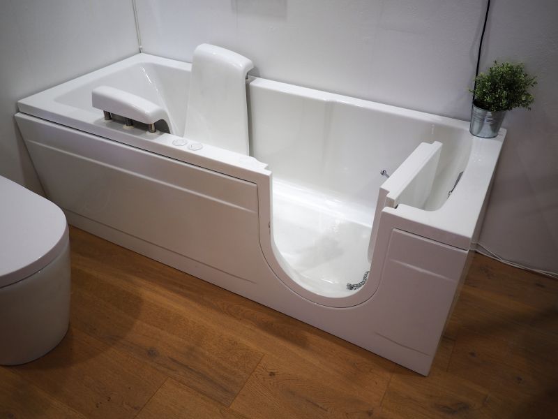 Accessible Tub Installation in Valparaiso, IN
